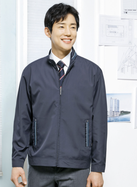 SM – J1201 가볍고 통풍성이 좋은 소재를 사용하여 편안한 착용감을 제공하는 점퍼입니다   FABRIC  POLYESTER 100% COLOR  NAVY SIZE  M, L, XL, 2XL, 3XL, 4XL