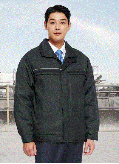 TB-484 소재,POLYESTER 65%, RAYON 35% 사이즈	M , L , XL , 2XL , 3XL , 4XL 색상	GREY (그레이) 특징,정전기 차폐 안감 / YKK 지퍼 사용 충전재	패딩 (POLYESTER 100%)