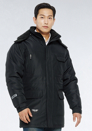 TB-811, POLYESTER 100% 사이즈	M , L , XL , 2XL , 3XL , 4XL 색상	BLACK (블랙) 원단, -PRADA 특징, 정전기 차폐 안감 / YKK 지퍼 사용 / 탈부착 후드 충전재 패딩 (POLYESTER 100%)