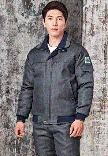 TB-64J / TB-64JP POLYESTER 65%, RAYON 35% 사이즈 상의 : M , L , XL , 2XL , 3XL , 4XL 하의 : 28 , 30 , 32 , 34 , 36 , 38 , 40 색상 GREY (그레이) 특징 정전기 차폐 안감 / 하의 히든 시보리 밑단 / YKK 지퍼 사용 충전재	패딩 (POLYESTER 100%)