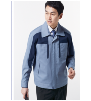 KSK150 (회색투톤)  제품소재  POLYESTER 65%, RAYON 35% T/R  특징  흡한속건 가공을 한 기능성 소재로서, 시원한 느낌과 세련된 분위기를 자아냅니다.  사이즈  M / L / XL / 2XL / 3XL / 4XL