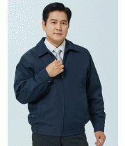 Polyester 100%   C O L O R  곤색 (NAVY)   S I Z E  M / L / XL / 2XL / 3XL / 4XL / 5XL ‌ ‌  ‌- 국산 고급 원단 사용  - 도톰하여 튼튼하고 보온성이 좋은 합포(본딩)원단 사용 ‌ ‌- 탈부착이 가능한 내피로 보온력 조절 ‌ ‌‌- WR 가공으로 생활 방수, 방오 기능 ‌ ‌- 정전기 방지 안감 사용