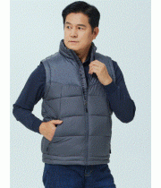 W-461, Polyester 100%   C O L O R  회색 (GRAY)   S I Z E  S / M / L / XL / 2XL / 3XL / 4XL / 5XL ‌ ‌ ‌ ‌- 웰론 충전재를 사용하여 가볍고 따뜻함 ​ ​‌- 헤링본 느낌의 배색으로 고급스러움을 살린 디자인으로 다용도 사용 가능 ​ - 정전기 방지 원단 사용 ​ - 생활 발수, 방오 가공