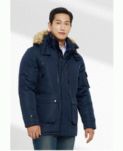 TOP-602 소재	POLYESTER 100% 사이즈	M , L , XL , 2XL , 3XL , 4XL 색상	NAVY (네이비) 원단	TASLAN / PU COATING 특징	정전기 차폐 안감 / YKK 지퍼 사용 / 탈부착 후드 충전재	웰론 (POLYESTER 100%)